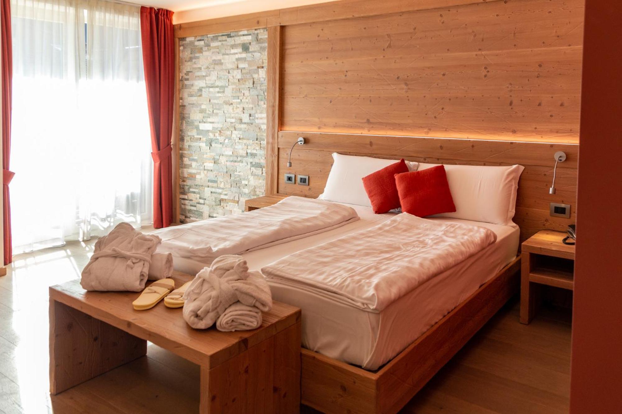 Alpen Garten Hotel Margherita Rumo Eksteriør bilde